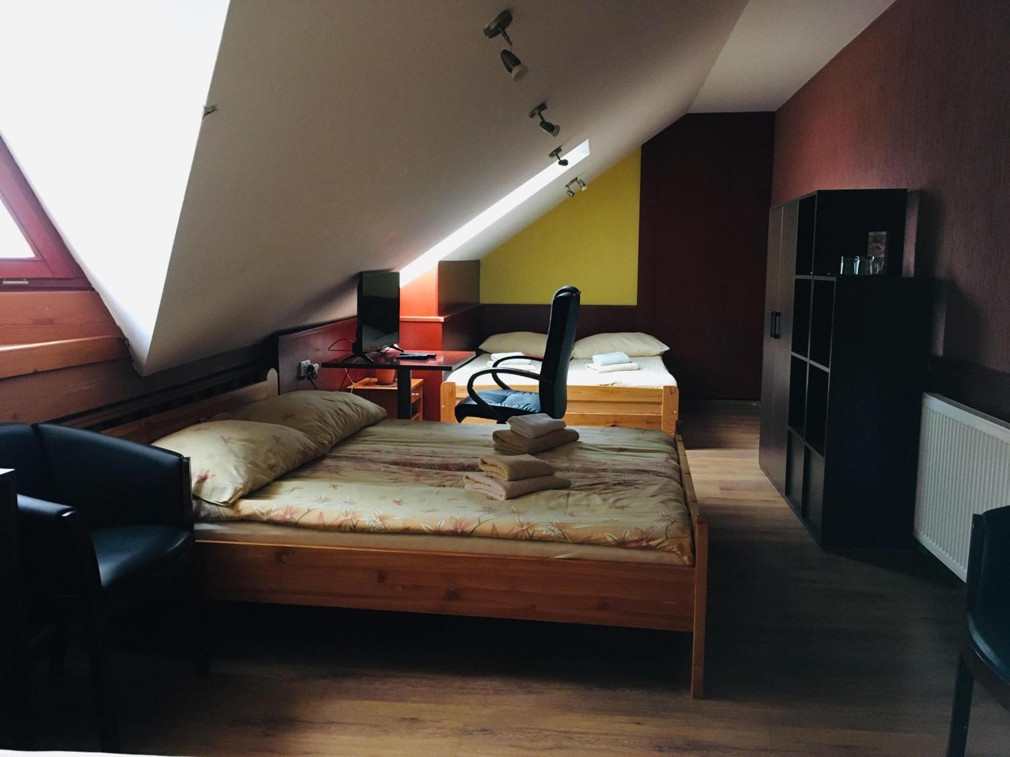 Penzion Bebek Filakovo Chambre photo